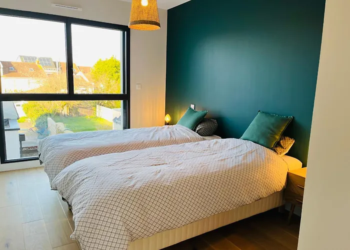 Jolie Maison Neuve Nantes-Zola